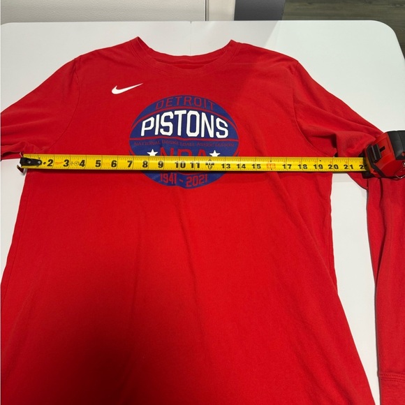 Nike Red Dri-FIT Tee - Picture 8 of 9